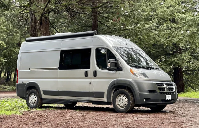 Hymer Sunlight camper van rental