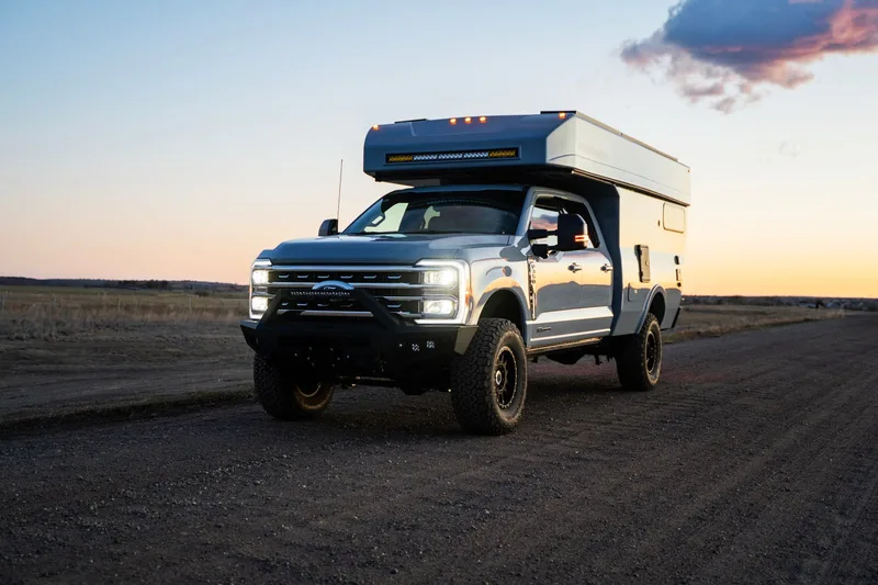 Rossmonster Baja Plus camper van rental