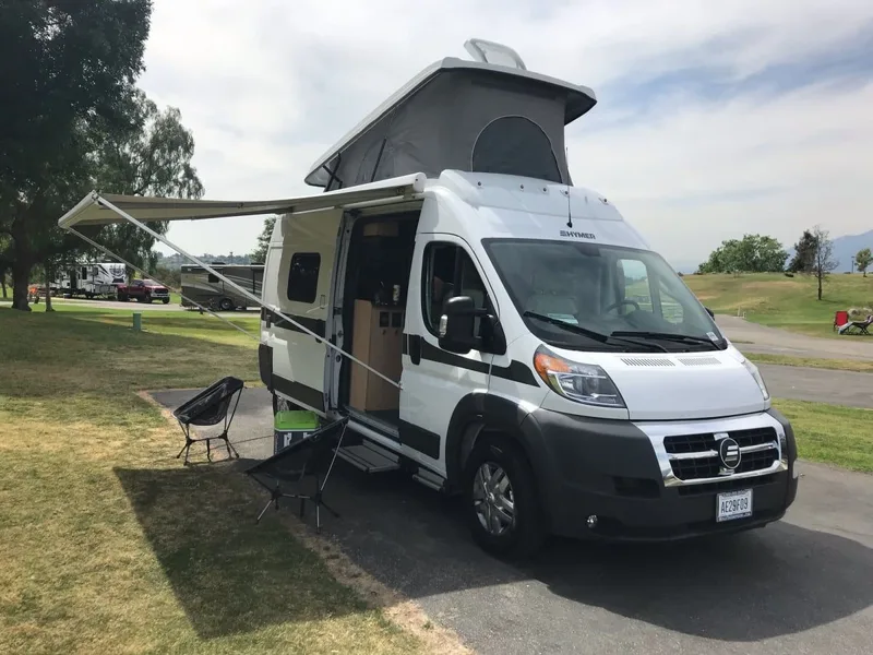 Vanspeed Loft camper van rental