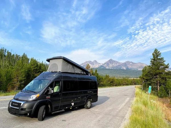 Camper van rentals in Idaho
