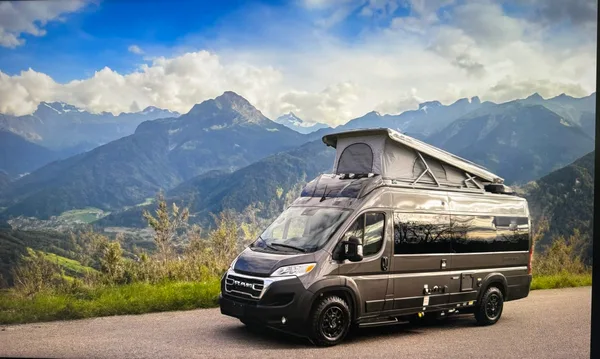 Camper van rentals in Illinois